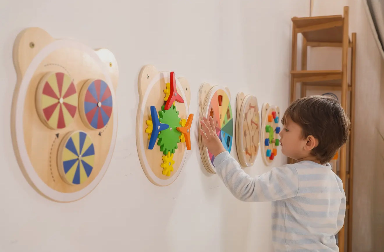 Wall Toys - Spinning Points