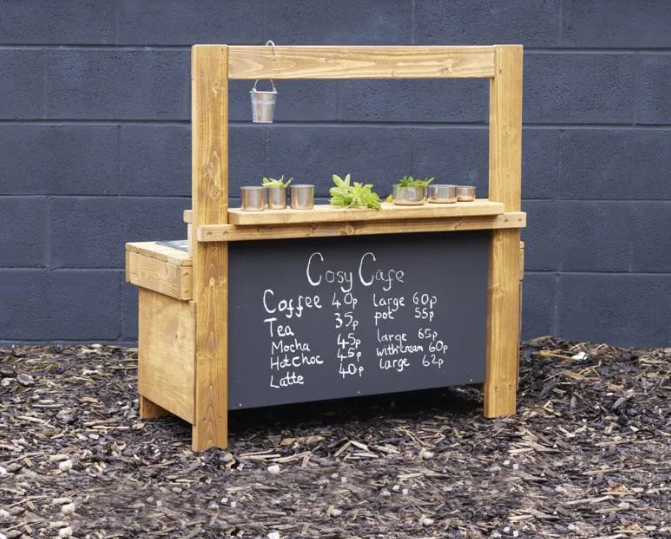 Cosy Cafe Mud Kitchen