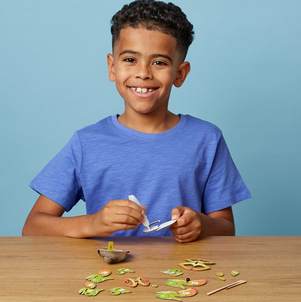 EUGY 3D Model Kit Chameleon