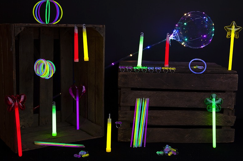 GLOW RINGS 6 PIECE SET