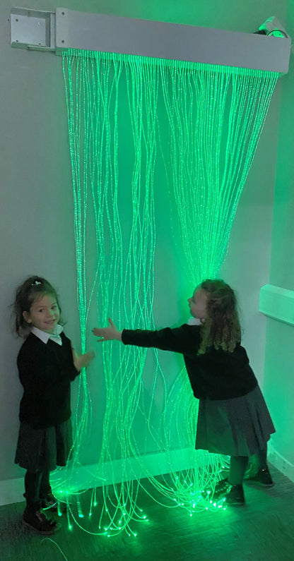 Fibre Optic Curtain with Tails With Swing 
Bracket (100 Fibre Tails)