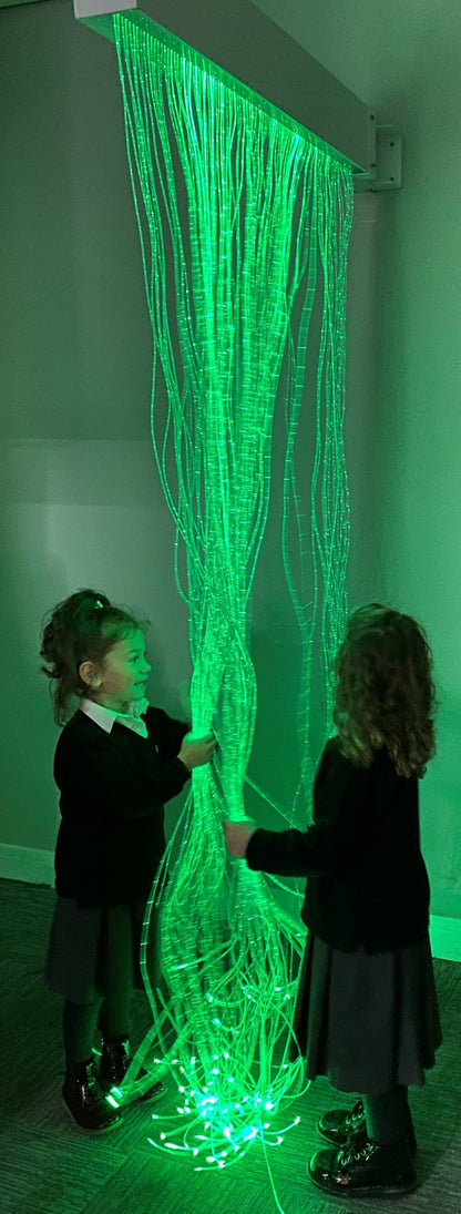 Fibre Optic Curtain with Tails With Swing 
Bracket (100 Fibre Tails)