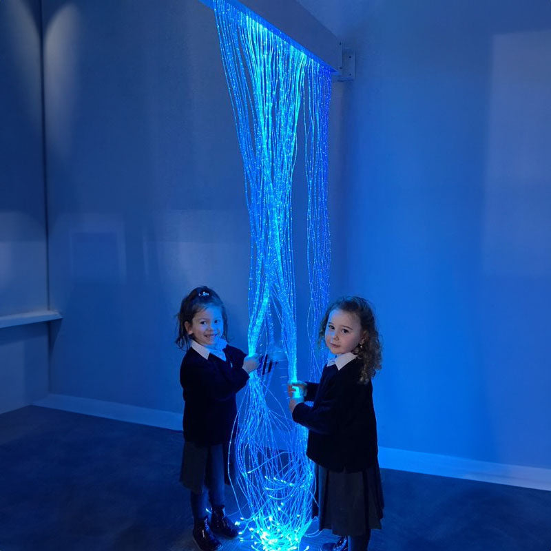 Fibre Optic Curtain with Tails With Swing 
Bracket (100 Fibre Tails)