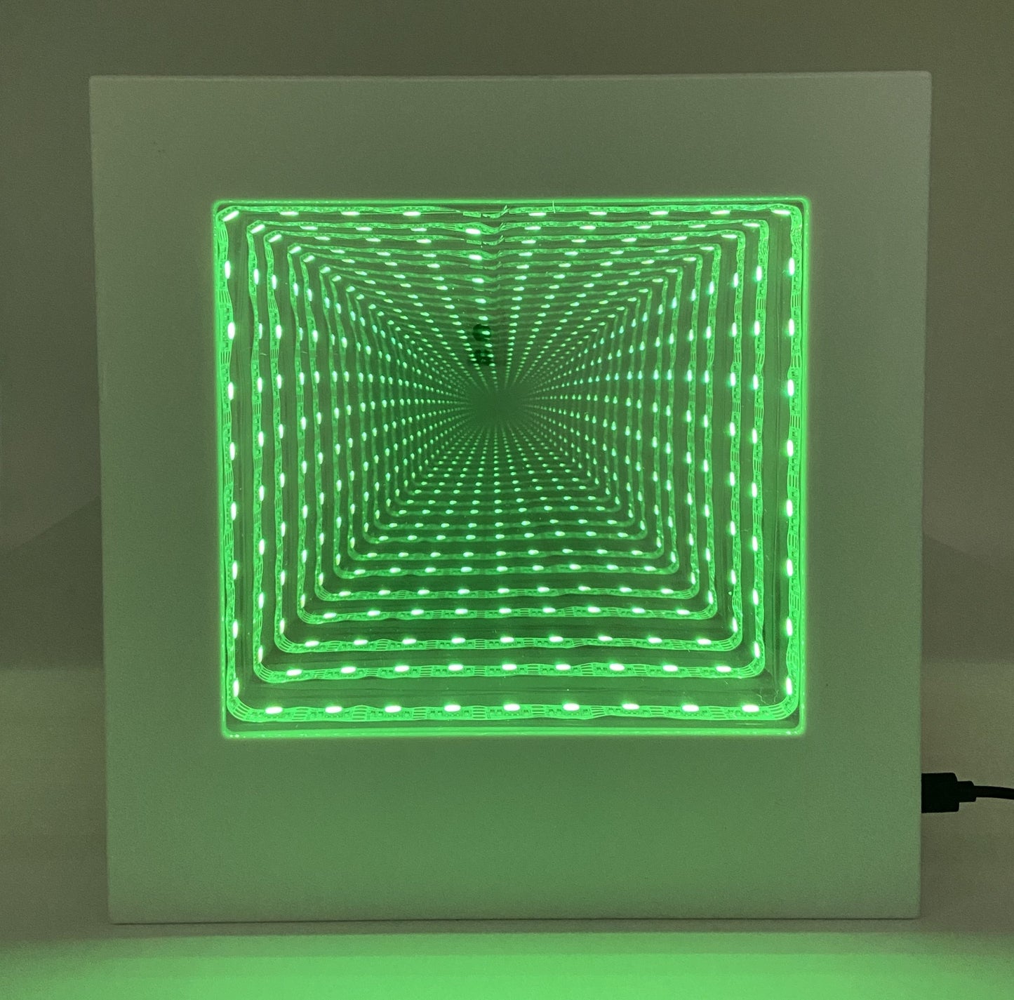 Infinity Square Tunnel Lamp