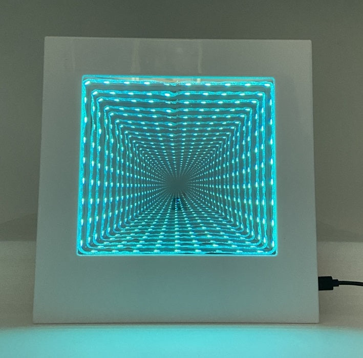 Infinity Square Tunnel Lamp