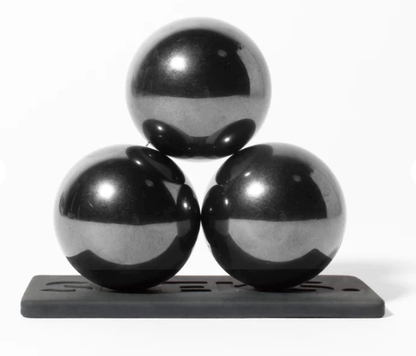 Supers. - Giant Magnet Balls